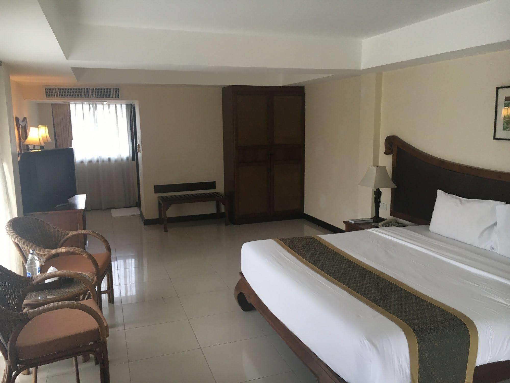 Nora Lakeview Strand von Chaweng Exterior foto